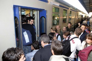 Treni affollati