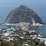 Ischia: Dalla spiaggia dei Maronti alle Fumarole