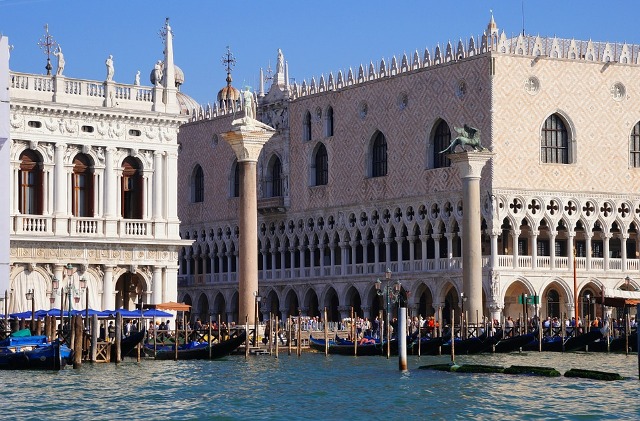 Venezia-Piazza-San-Marco