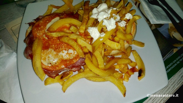 Aversa-Pub-Cerrone-Burger-Store-Panino