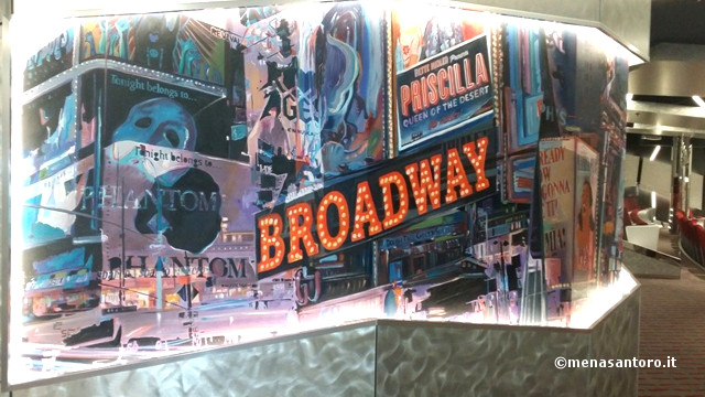 msc-meraviglia-theatre-broadway